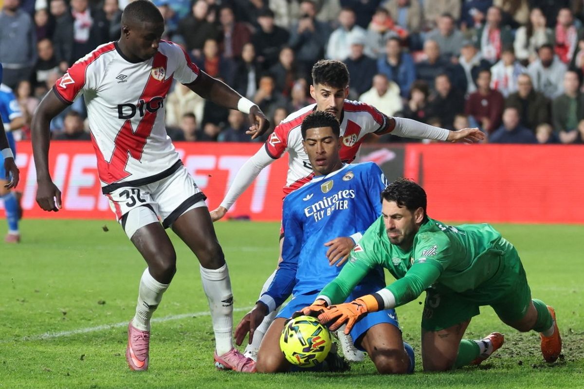 Rayo Vallecano, Real Madrid, Federico Valverde, Thibaut Courtois, Liga Spanyol, La Liga, Rayo Vallecano Vs Real Madrid, Real Madrid Imbang Lawan Rayo Vallecano, 2 Pemain Jadi Tumbal
