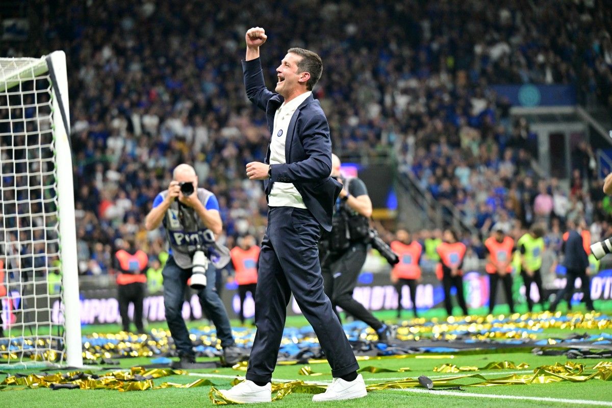 Serie A, Liga Italia, Prestasi Chivu, Inter Milan, gaji Chivu, Gaji Cristian Chivu Berpotensi Meroket Usai Antar Inter Milan Double Winner