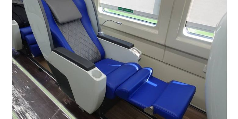 Kereta luxury, KAI Expo 2025, Diskon tiket kereta api, kereta luxury, Kereta Luxury, Tiket Kereta Murah, diskon tiket kereta api, kai expo 2025, kereta mewah Indonesia, Tiket Kereta Luxury Diskon hingga 60 Persen, ini Cara Dapatkan!, Kereta Luxury Diskon di KAI Expo 2025, Mulai Rp 449.000, Rute Kereta Luxury yang Masuk Daftar Diskon, Seperti Apa Rasanya Naik Kereta Luxury?, Tips Dapat Tiket Kereta Mewah Harga Diskon