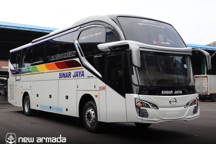 Karoseri New Armada, Rahmat Tafsir, bus buatan New Armada, pemasaran di Pulau Jawa, New Armada Mau Lepas Label Karoseri Sulawesi