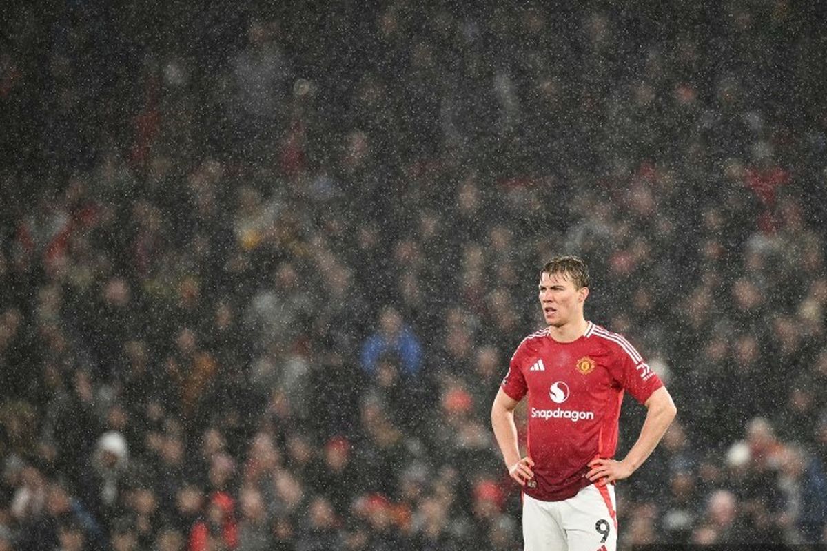 Manchester United, Serie A, AC Milan, Bursa Transfer, Liga Italia, Rasmus Hojlund, Rasmus Hojlund Ingin ke Serie A, AC Milan Kirim Delegasi ke Man United