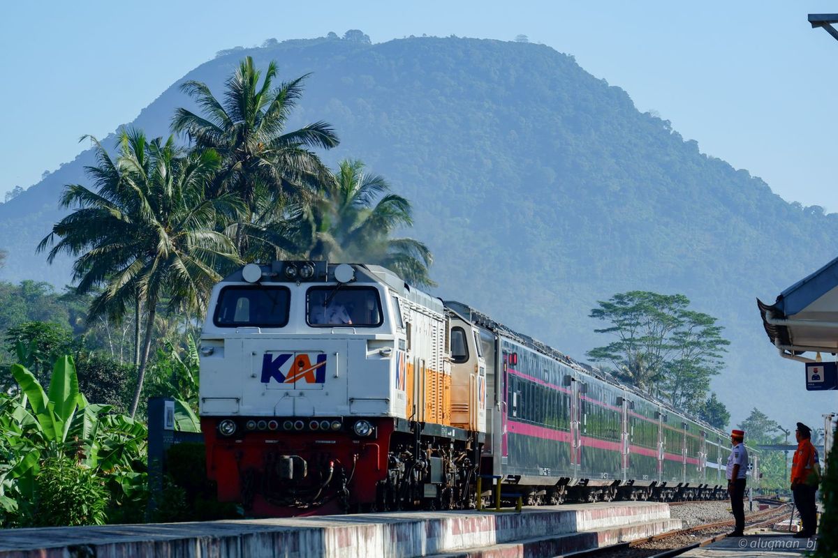 Gubernur Jawa Barat, Dedi Mulyadi, KA Jakalalana, PT KAI, Pemprov Jabar, ka jakalalana, KA Jakalalana Diluncurkan 14 Desember 2025, Kereta Wisata yang Hubungkan Jakarta–Bogor–Sukabumi–Cianjur