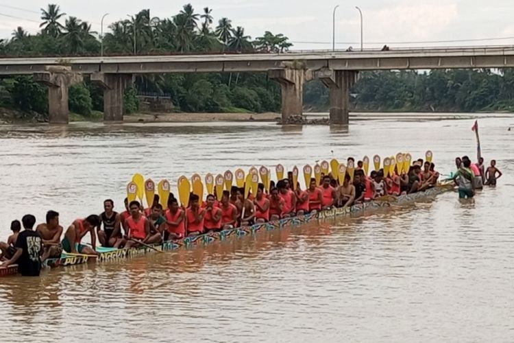 Google Doodle, Pacu Jalur, google doodle hari ini, Apa Itu Pacu Jalur yang Jadi Google Doodle Hari ini?  Ini Sejarahnya., Tradisi pacu jalur, Sejarah Tradisi Pacu Jalur, Tugas anak pacu, Festival Pacu Jalur Selalu Ditunggu
