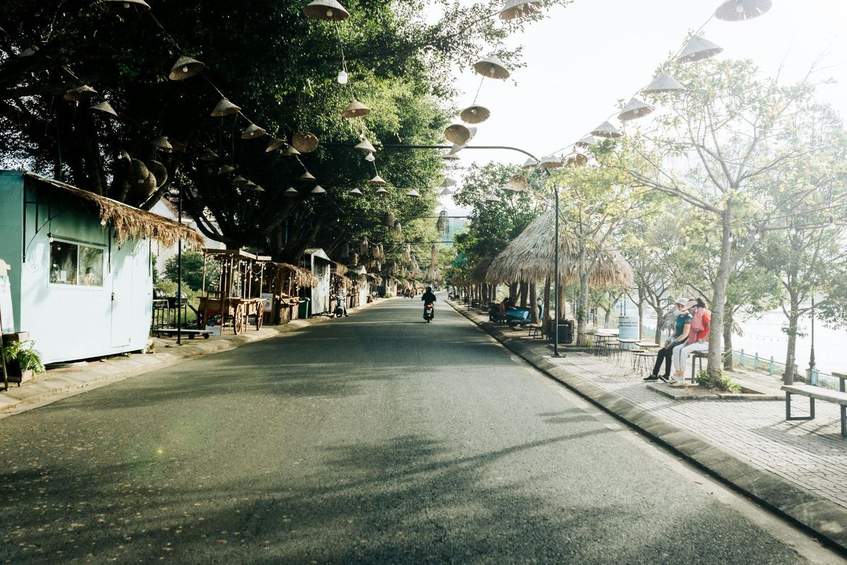 wisata di Karawang, 5 Rekomendasi Wisata di Karawang yang Wajib Dikunjungi Bersama Keluarga, 1. Pantai Tanjung Pakis, 2. Pantai Samudera Baru, 3. Situ Cipule dan Pulau Cinta, 5. Candi Jiwa Batujaya