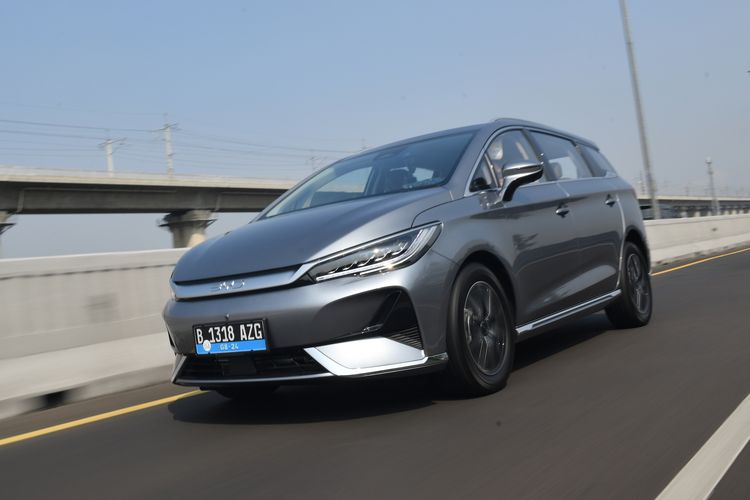 BYD M6, mobil listrik, tarif tol, mudik Lebaran, Jakarta-Yogyakarta, Estimasi Biaya Mudik Jakarta–Yogyakarta Pakai BYD M6