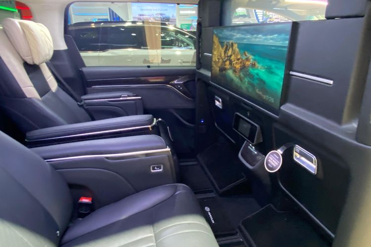 Maxus, Lombardi, IIMS, Maxus Mifa 9 Lombardi Hadir di IIMS 2026, Harga Tembus Rp 1 Miliar