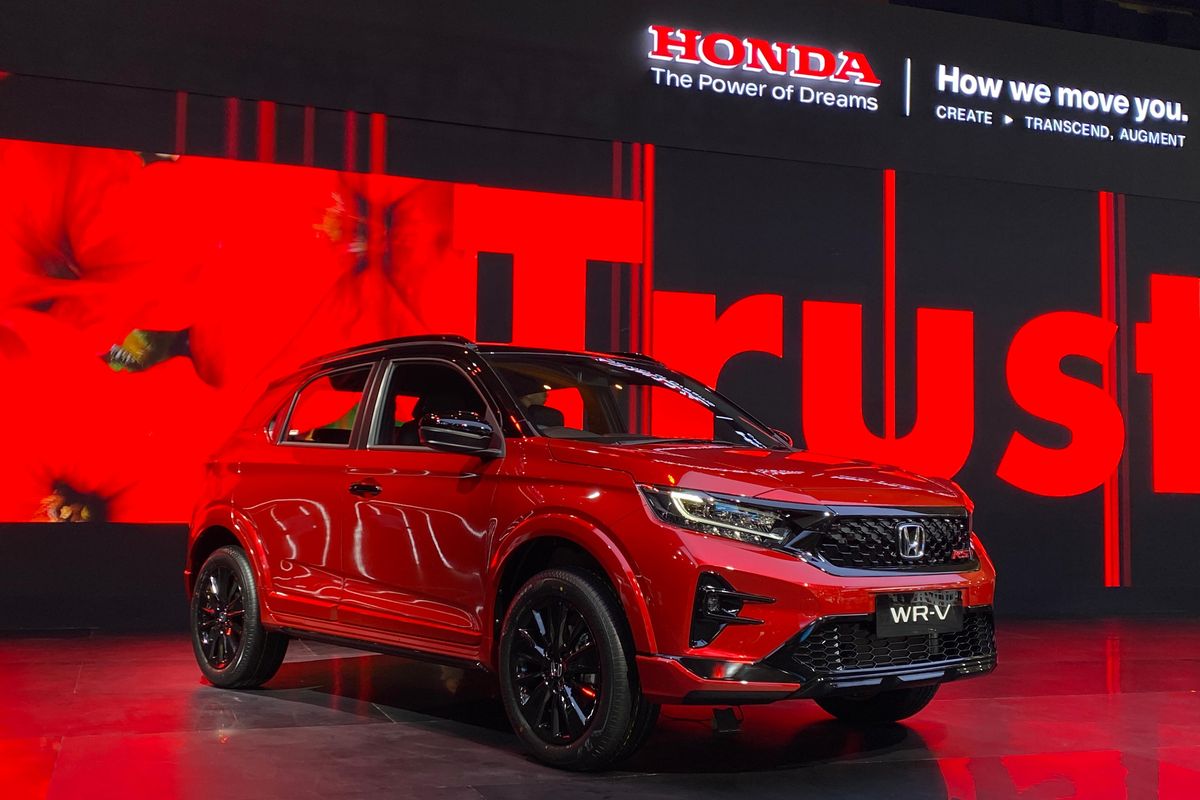 Honda, IIMS, Honda WR-V, Honda Segarkan Tampilan BR-V, CR-V dan WR-V di IIMS 2026
