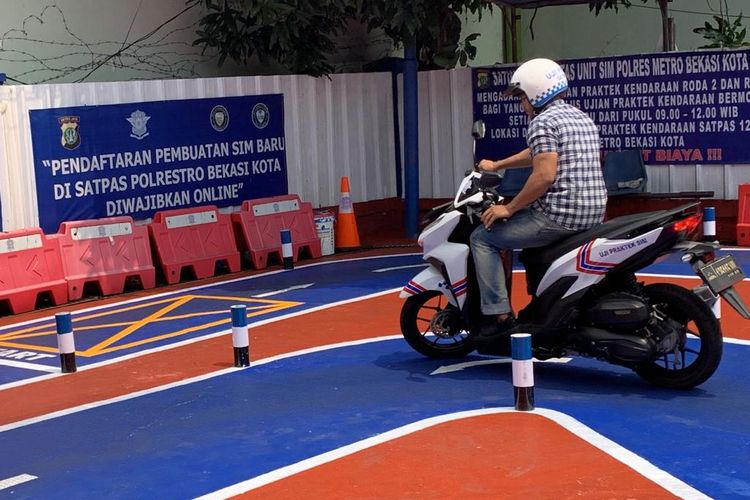 otomotif, Surat Izin Mengemudi (SIM), korlantas polri, kendaraan, SIM Mati saat Libur Lebaran 2025, Catat Jadwal Perpanjangan