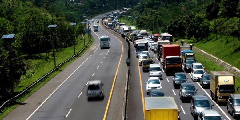 Korlantas Polri, Operasi Lilin 2025, Natal dan Tahun Baru, arus lalu lintas, Antisipasi Macet Nataru, Korlantas Polri Gelar Operasi Lilin 2025