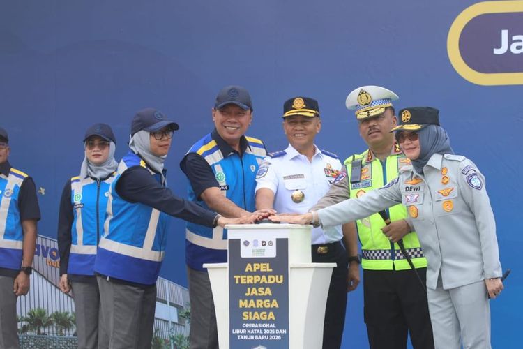 Nataru, Kemenhub, Pulau Jawa, lalu lintas, Jalan tol, Awas Macet, Mobilitas Libur Akhir Tahun Diperkirakan Naik 2,71 Persen