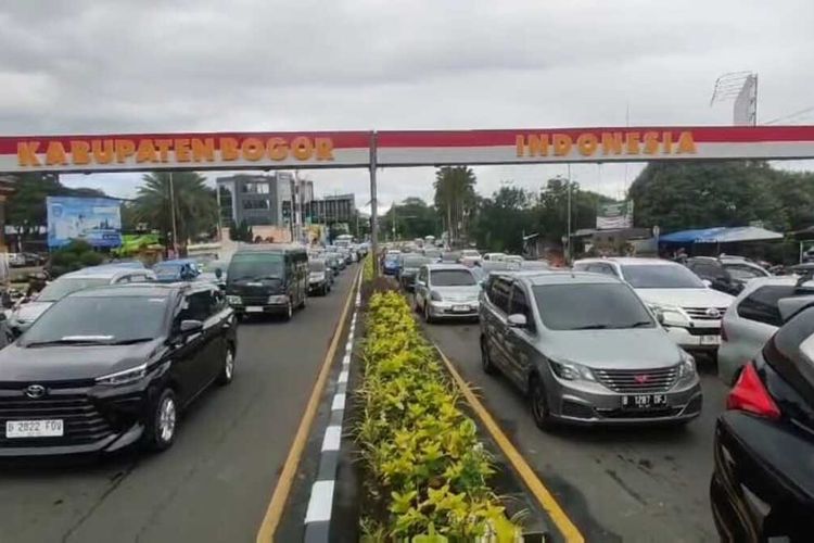 puncak arus balik, Arus Balik Lebaran 2026: 480.000 Kendaraan Belum Kembali ke Jakarta