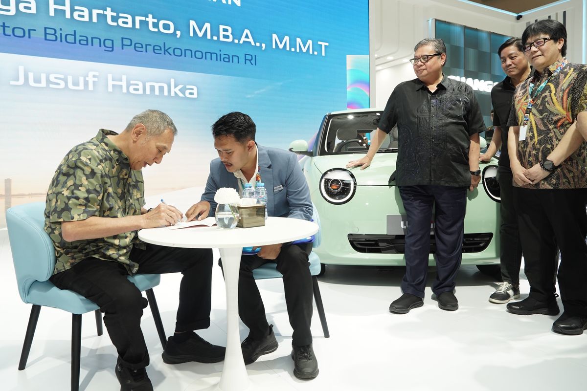 Jusuf Hamka, Changan Indonesia, Changan Deepal S07, Changan Lumin, Jusuf Hamka SPK 50 Changan Lumin dan 25 Deepal S07 di GJAW 2025