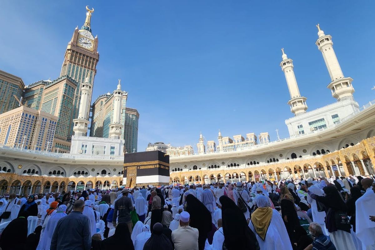 haji, jadwal haji 2026, Kementerian Haji dan Umrah, Jadwal Haji 2026, Lengkap dengan Keterangan Perjalanannya, Keberangkatan Haji Gelombang I dan II, Puncak Ibadah Haji dan Fase Pemulangan, Jadwal Haji 2026 Lengkap, Kuota dan Biaya Haji 2026