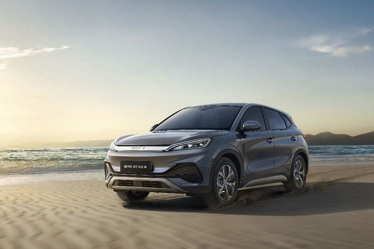 GIIAS 2025, pameran otomotif, mobil di bawah Rp 500 juta, pilihan mobil menarik, GIIAS 2025: Pilihan Mobil Terbaik dengan Bujet Rp 500 Juta, Toyota All New Kijang Innova Zenix Hybrid, Toyota New Fortuner, Toyota New Corolla Altis, Baic BJ 30 Hybrid, Mazda CX-3 dan Mazda CX-30, Chery Tiggo 8 CSH, Chery J6, BYD Atto 3, Mitsubishi Triton, Nissan Kicks ePower, Kia Seltos, Hyundai Kona Electric, Subaru Crosstrek