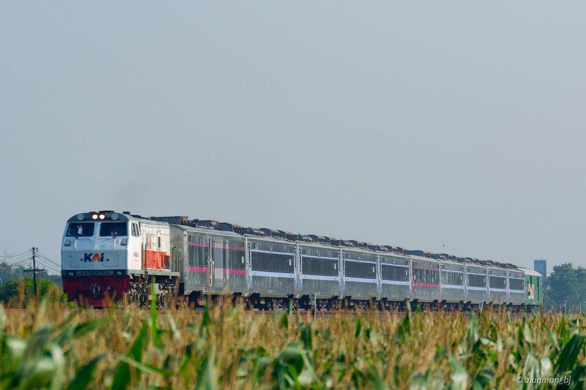 libur panjang, PT KAI, KAI Siapkan Kereta Tambahan untuk Libur Isra Mikraj 2026, Rute Mana yang Paling Laris?, Perjalanan ramai menjelang akhir pekan, Kota yang paling banyak dikunjungi, Tambahan tempat duduk selama masa liburan, KAI berlakukan kereta tambahan
