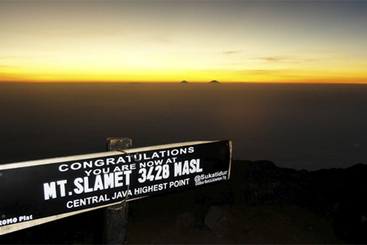 Gunung Slamet, Aktivitas Gunung Slamet Naik, Tim SAR Cegat 364 Pendaki agar Tidak ke Puncak