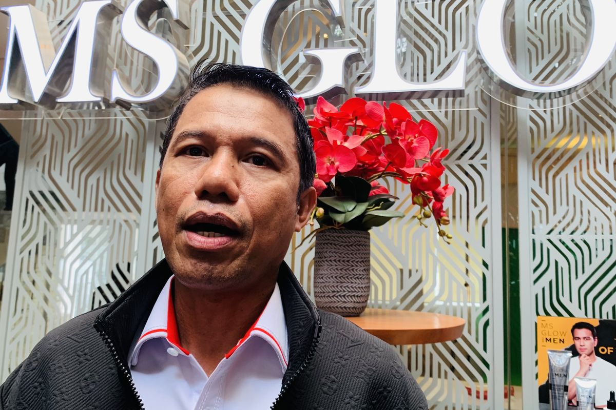 Yunus Nusi, Angkasa Pura, Profil Yunus Nusi, Angkasa Pura Indonesia, profil yunus nusi, profil yunus nusi sekjen pssi, profil yunus nusi komisaris baru angkasa pura, komisaris baru angkasa pura, Profil Yunus Nusi, Komisaris Baru Angkasa Pura Indonesia