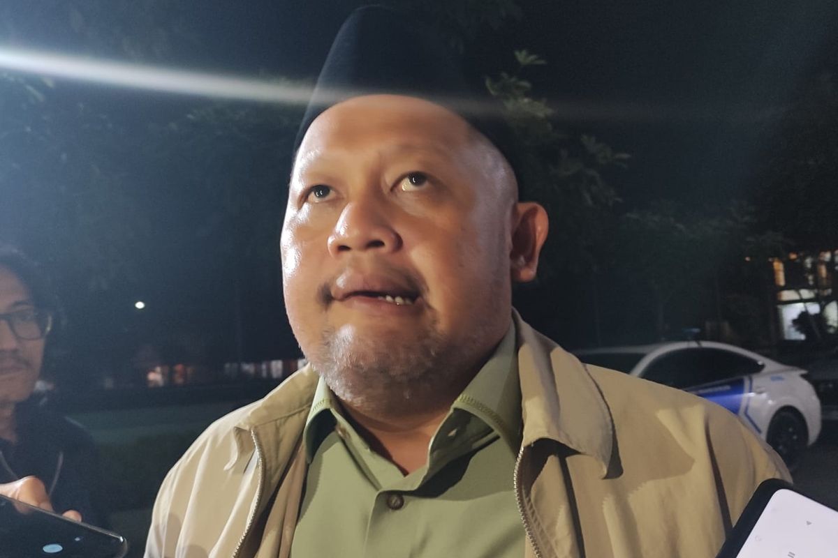Pansus Haji DPR RI, kerugian negara kasus haji, yaqut cholil qoumas kpk, korupsi haji Rp 1 triliun, kpk kasus haji, DPR desak KPK, skandal kuota haji 2023 2024, tersangka korupsi kuota haji, Korupsi Haji Rp 1 Triliun: DPR Desak KPK Segera Tetapkan Tersangka, DPR: korupsi haji rampas hak umat, Ujian Kredibilitas KPK, KPK fokus ke peran individu, belum sentuh ormas, Kerugian negara capai Rp 1 triliun, DPR temukan kejanggalan di Pansus Haji