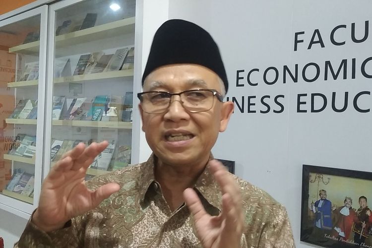Kemendikdasmen, Gubernur Jawa Barat, Dedi Mulyadi, jam masuk sekolah, Wamendikdasmen, gubernur jawa barat, Jam masuk sekolah, Jam Masuk Sekolah Jabar Pukul 06.30 Batal? Kemendikdasmen Evaluasi Telisik Efektivitasnya, Apakah Sudah Ada Koordinasi antara Pemprov Jabar dan Kemendikdasmen?, Apa Saja Syarat yang Harus Dipenuhi Jika Sekolah Dimulai Lebih Pagi?, Apakah Pemprov Jabar Wajib Berkoordinasi dengan Pemerintah Pusat?, Apa Dasar Regulasi Pusat Mengenai Jam Masuk Sekolah?