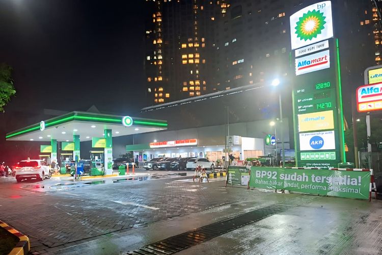 MotoGP, merek mobil, Chery, insentif mobil listrik, Populer Otomotif, artikel terpopuler, SPBU BP, banjir di jakarta, Veda Ega, bp 92, Insentif Mobil Listrik, Veda Ega Balapan di MotoGP