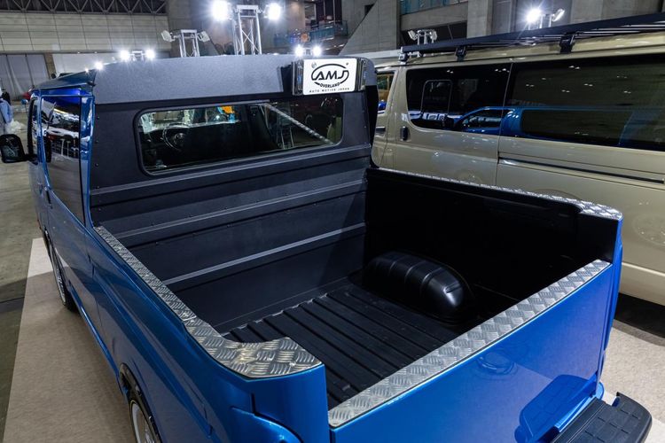 kendaraan niaga, Toyota HiAce, Tokyo Auto Salon 2026, Modifikasi Toyota HiAce Diubah Jadi Pikap Double Cabin