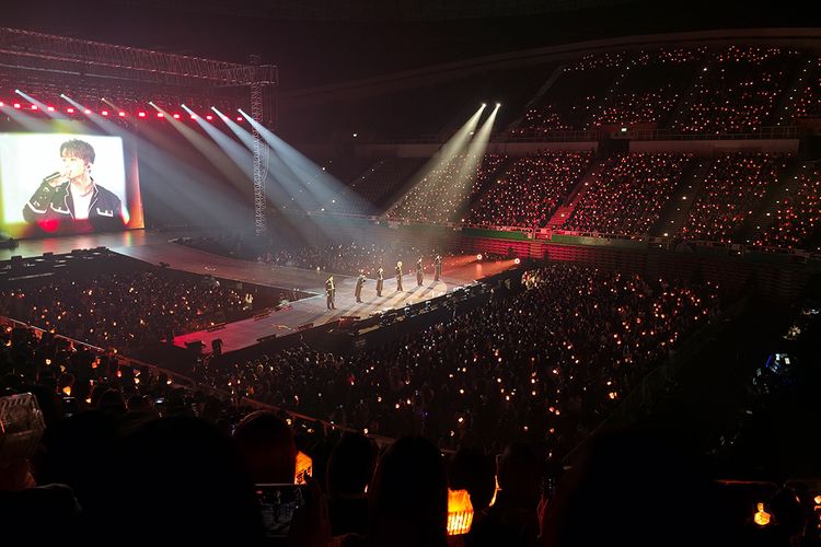 konser, NCT 127, konser nct 127, HP Konser, Samsung S25 Ultra, Galaxy S25 Ultra, Samsung Galaxy S25 Ultra, Bawa Samsung S25 Ultra ke Konser NCT 127 Taipei, Hasilnya Gokil dan Jernih Banget!, Kamera 200 MP bikin hasil cropping tidak pecah, Suasana konser dalam bidikan kamera ultrawide 50 MP, Motret ala profesional pakai mode Pro, Serunya konser NCT 127 dengan Live Interpreter