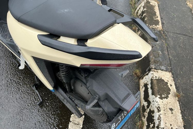 mobilitas harian, Alva N3, motor listrik, Alva N3: Skuter Listrik Terjangkau dengan Desain Futuristik