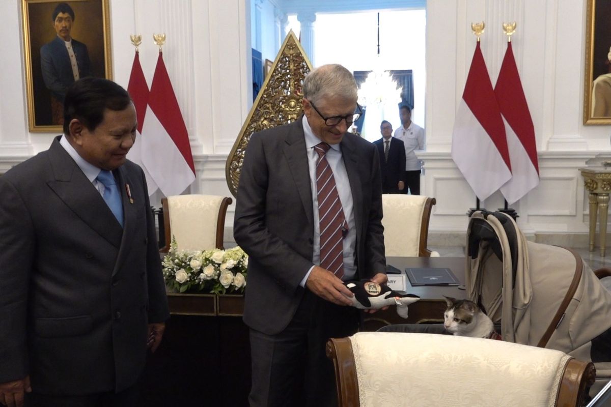 Microsoft, Bill Gates, Prabowo, Gates Foundation, vaksin TBC, microsoft, gates foundation, vaksin tbc, Danantara, Kunjungan Bill Gates di Indonesia: Hibah Rp 2,6 Triliun, Uji Coba Vaksin TBC, dll, 1. Memberi dana hibah Rp 2,6 triliun sejak 2009, 2. Uji coba vaksin TBC di Indonesia, 3. Rencana pemberian bintang tanda kehormatan, 4. Ditawari jadi pengurus Danantara, 5. Bertemu Bobby Kartanegara, 6. Apresiasi program MBG