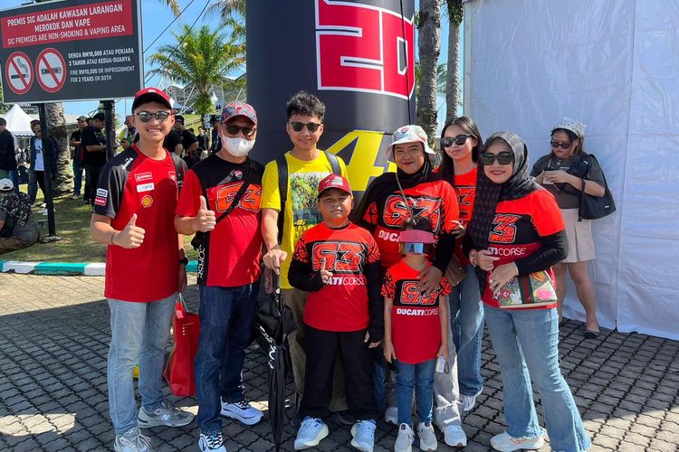 MotoGP, MotoGP Malaysia, MotoGP Malaysia 2025, Sirkuit Sepang, Penonton MotoGP, Sirkuit Sepang Incar 13.000 Penonton Indonesia Saat MotoGP Malaysia