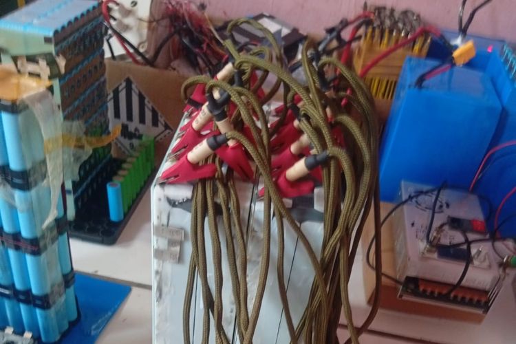 baterai, motor listrik, Motor, Baterai Lithium Motor Listrik Bermasalah, Belum Tentu Rusak
