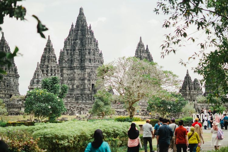 wisata jogja, wisata sleman, candi prambanan terletak di, candi prambanan tutup, hari nyepi 2025, candi prambanan tutup saat nyepi 2025, candi prambanan nyepi 2025, candi prambanan besok buka atau tutup, Candi Prambanan Tutup Saat Hari Nyepi 2025, Kenapa?