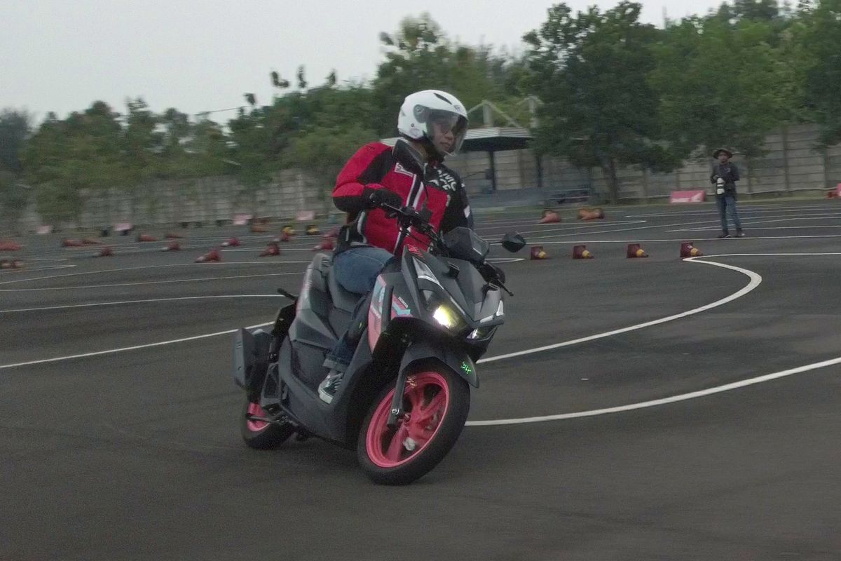 Vario 125, motor baru, All New Honda Vario 125, All New Honda Vario 125 Street, Vario 125 Street, Perbedaan Fitur pada Setiap Varian All New Honda Vario 125