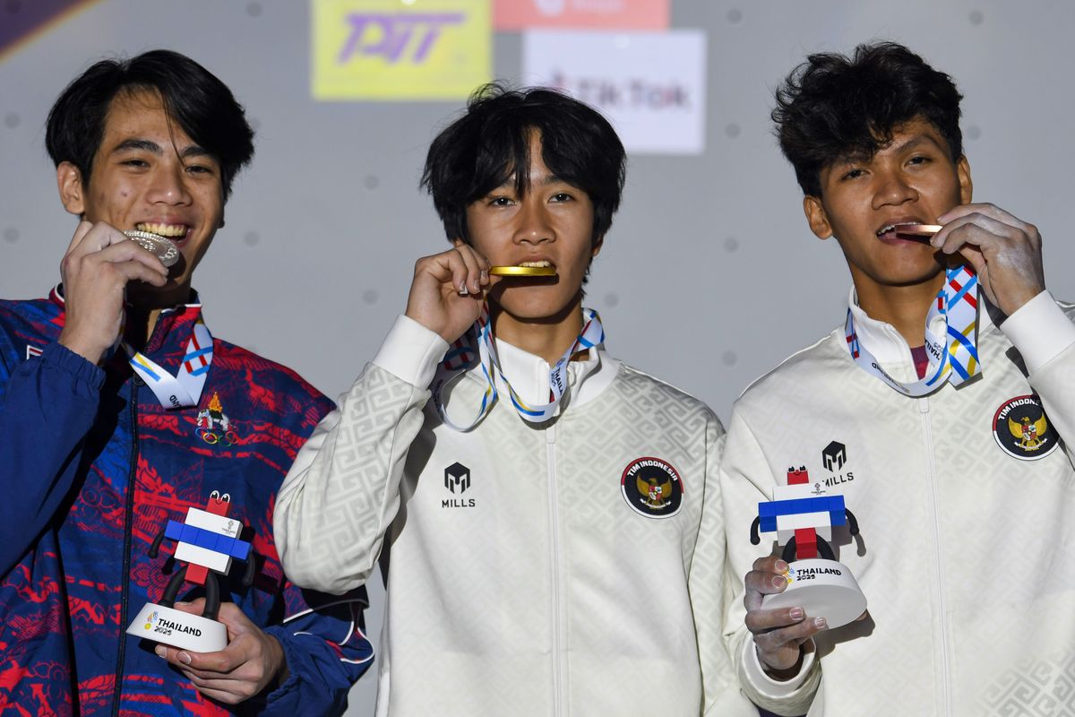 SEA Games 2025, UPDATE Klasemen Medali SEA Games 13 Desember 2025 Pagi: Indonesia Posisi 3, Kejar Vietnam dan Thailand, 1. Thailand, 2. Vietnam, 3. Indonesia, 4. Singapura, 5. Filipina, 6. Malaysia, 7. Myanmar, 9. Brunei Darussalam, 10. Timor Leste