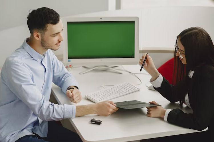 zodiak, Zodiak, ramalan zodiak hari ini, zodiak gampang jatuh cinta, zodiak yang mudah jatuh cinta, zodiak yang mudah cinta lokasi, cinlok itu apa, cinlok adalah, 5 Zodiak Ini Paling Gampang Cinlok di Kantor, Kamu Termasuk?, 1. Libra, 2. Taurus, 3. Virgo, 4. Pisces, 5. Aquarius