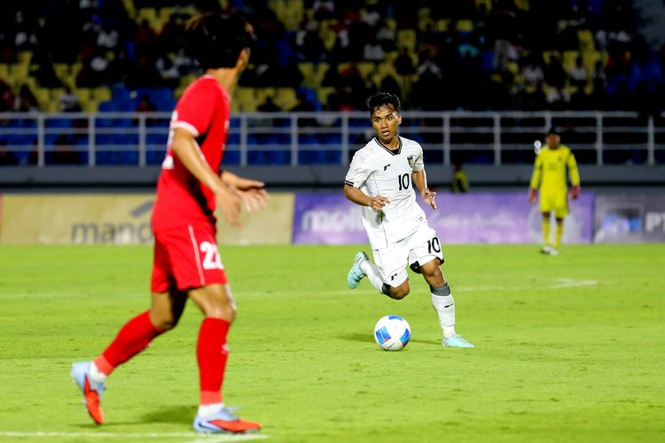 Marselino Ferdinan, kualifikasi piala asia u23 2026, Indonesia vs Makau, link live streaming Timnas U23 vs Makau, jadwal Timnas U23 Indonesia 6 September 2025, indonesia vs makau u23, nonton live streaming timnas indonesia, Timnas U23 Indonesia vs Makau 2025, hasil pertandingan Timnas U23 Indonesia, stadion Gelora Delta Sidoarjo Timnas U23, marselino ferdinan timnas u23, Link Live Streaming Kualifikasi Piala Asia U-23: Indonesia vs Makau, Timnas U23 wajib menang, Makau jadi lawan berikutnya, Jadwal dan link live streaming Timnas U23 Indonesia vs Makau, Kesempatan Garuda Muda