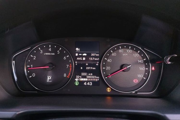 kampas kopling, kebocoran oli, sistem pendinginan, bau hangus mobil, Mobil Mengeluarkan Bau Hangus Saat Gaspol, Ini Penyebabnya, Bau Hangus Akibat Kampas Kopling , Komponen Lain yang Menyebabkan Bau Hangus, Kebocoran Oli dan Penyebab Lain, Penanganan Bau Hangus pada Mobil