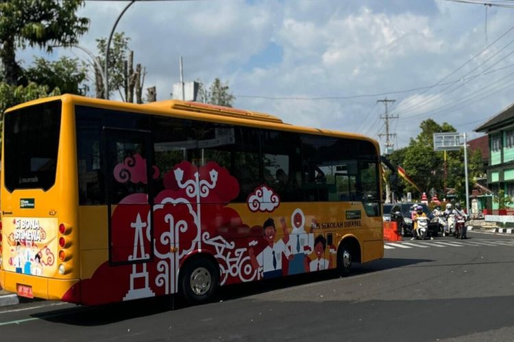 Bus Sekolah, pemerintah daerah, Kemenhub Alokasikan 150 Unit Bus Sekolah Sepanjang 2025