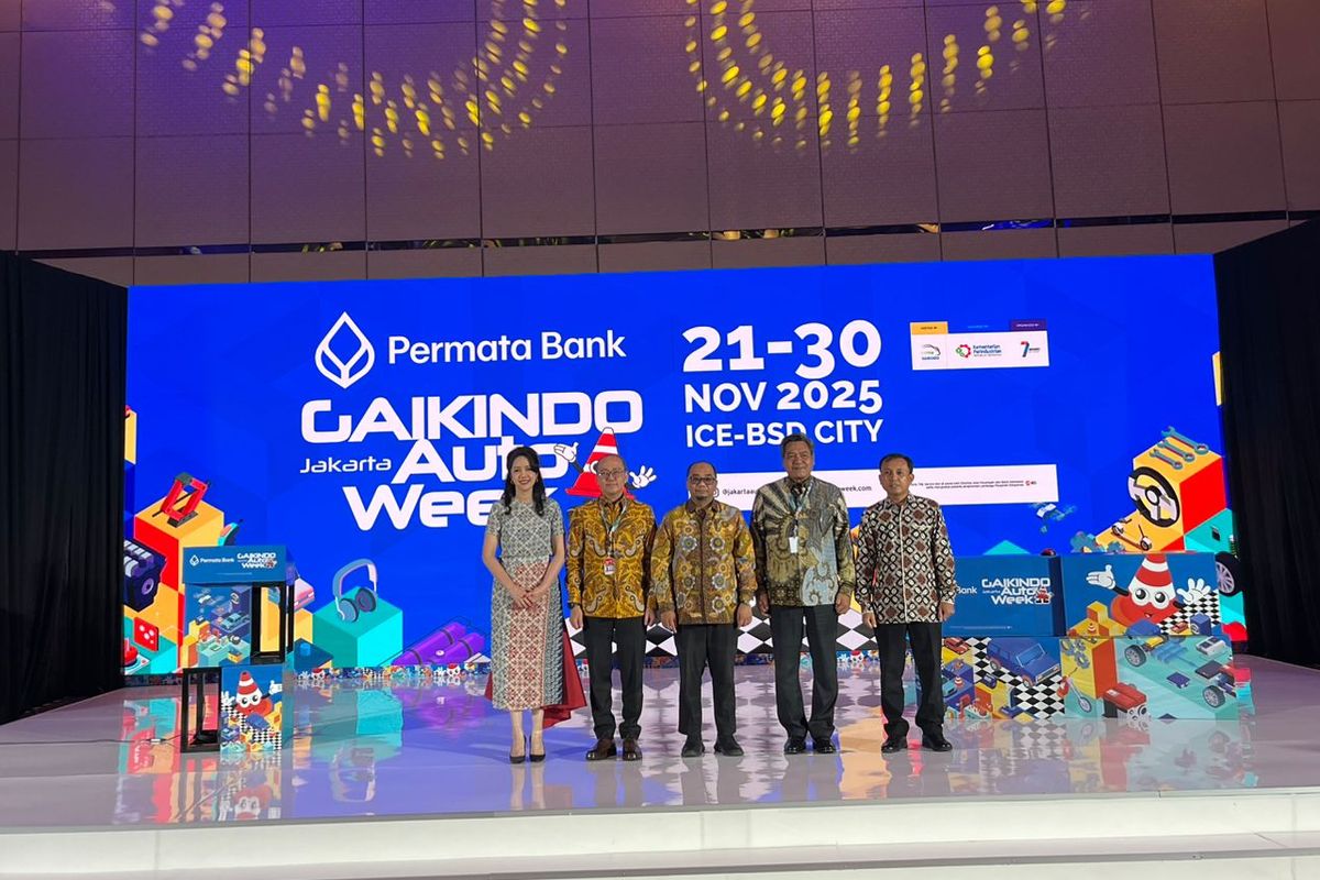 GJAW, GJAW 2025, Toyota Veloz Hybrid, Gaikindo Jakarta Auto Week, toyota veloz hybrid, Pameran GJAW 2025 Resmi Dibuka, Veloz Hybrid Jadi Sorotan