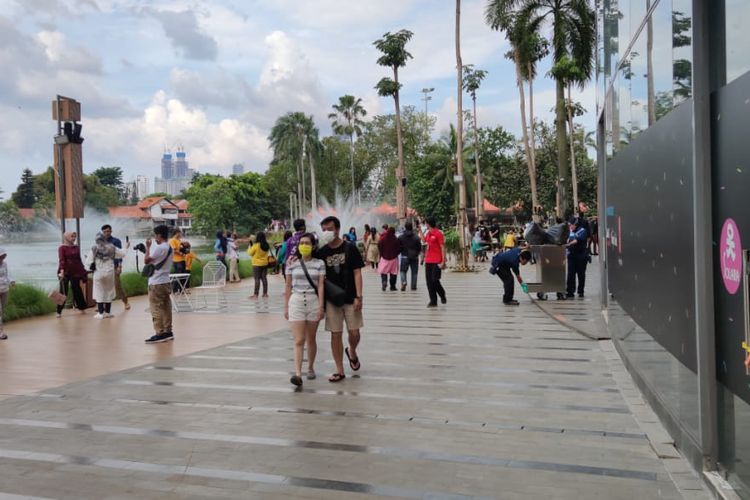 mall semi outdoor, mall semi outdoor di jakarta, mall semi outdoor jakarta, Mal Semi Outdoor Menjamur, Ruang Belanja yang Lebih Diminati