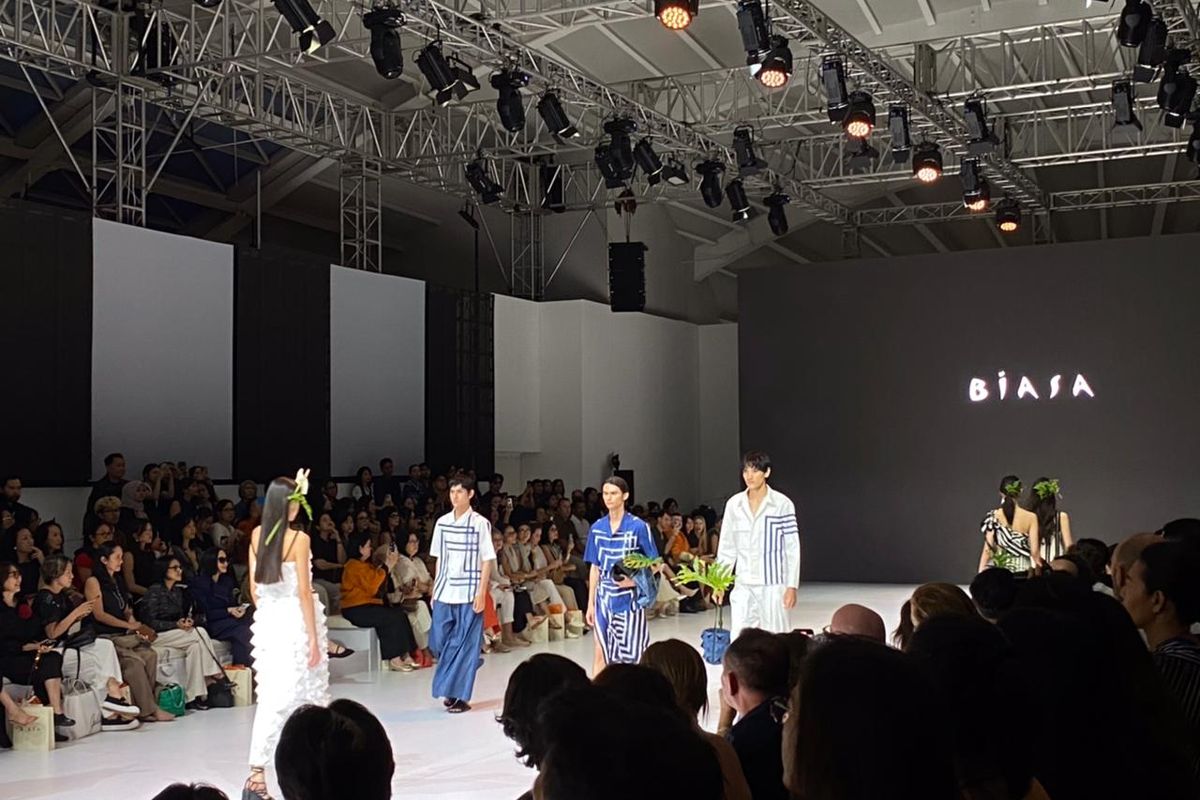 Fashion, Jakarta Fashion Week, biasa, jakarta fashion week 2026, jfw 2026, koleksi BIASA dalam jakarta fashion week 2026, brand biasa, brand biasa bali, BIASA Hadir di JFW 2026, Bawa Semangat Harapan dan Kemanusiaan