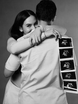 Nino Fernandez, Steffi Zamora, Maternity shoot, steffi zamora hamil, steffi zamora dan nino fernandez, Steffi Zamora Umumkan Kehamilan, Intip 6 Outfit Maternity Minimalisnya, 1. Long sleeve top krem bodycon, 2. Celana putih longgar, 3. Nuansa serba netral dengan pasangan, 4. Aksen pose playful, 5. Sentuhan monokrom dan aksesori, 6. Rambut terurai natural