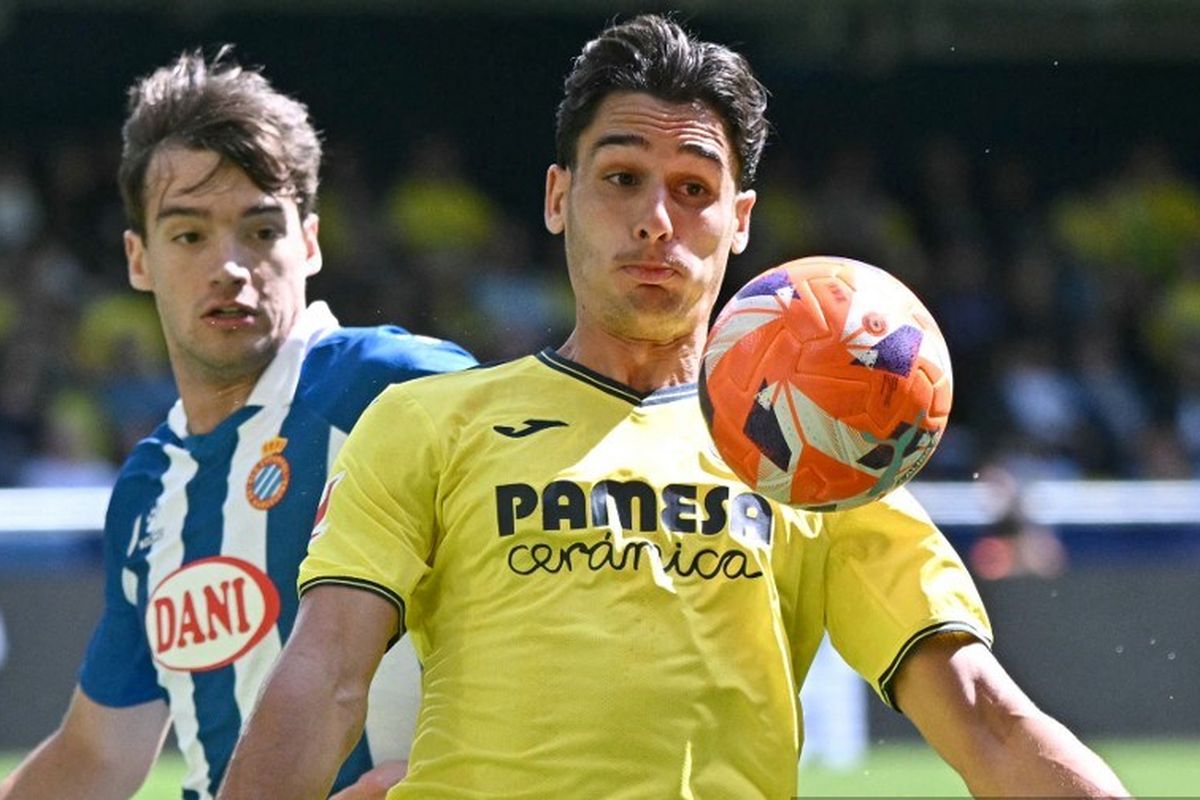 AC Milan, Theo Hernandez, Al Hilal, bursa transfer, Villarreal, Sergi Cardona, Bursa Transfer, Liga Italia, villarreal, Milan Lirik Pengganti Theo Hernandez yang Hengkang ke Al Hilal