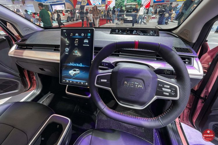 layanan purna jual, Neta V, mobil listrik, Anthony Angsana, Cerita Pengguna Neta V Tentang Servis Saat Diler Banyak yang Tutup, Pentingnya Layanan Purna Jual dalam Memilih Mobil Listrik, Kesulitan Akses Servis Resmi, Ketersediaan Suku Cadang dan Garansi Servis, Respon yang Memuaskan Meskipun Tantangan
