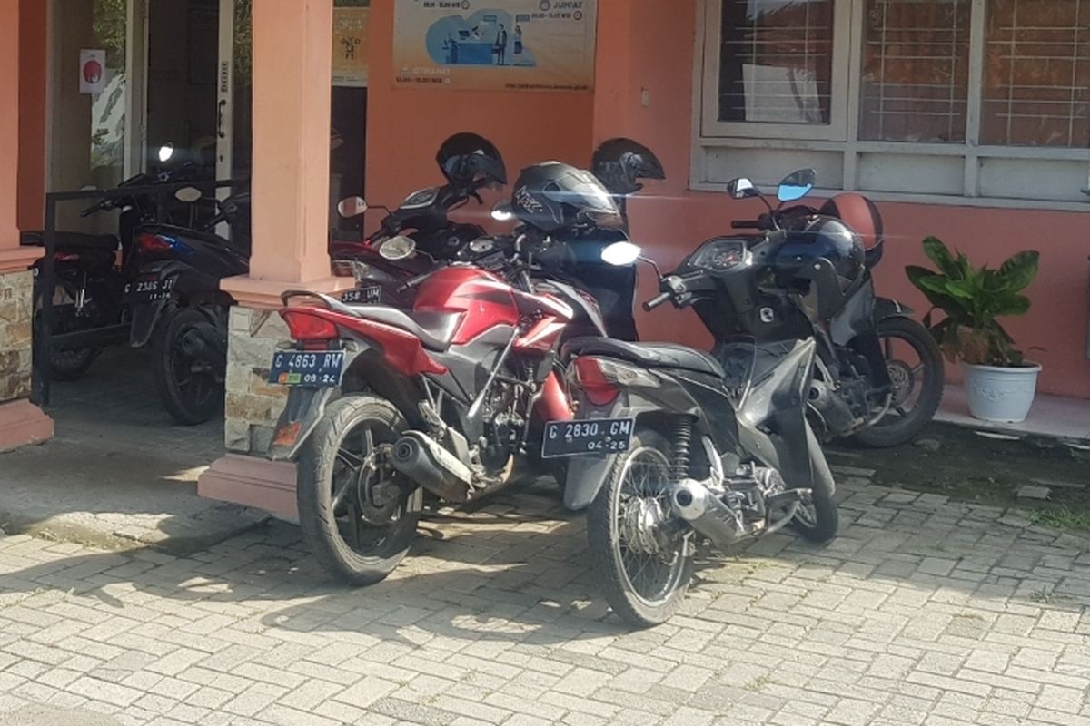 ular, motor, sepeda motor, hujan, Bukan Pakai Garam, Ini Trik Cegah Ular Masuk ke Motor atau Mobil