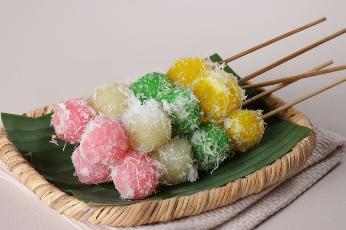 Pasar Oro-oro Dowo, rekomendasi kuliner, Rekomendasi 7 Jajanan Tradisional dan Tips Berburu Kuliner di Pasar Oro-oro Dowo Malang 