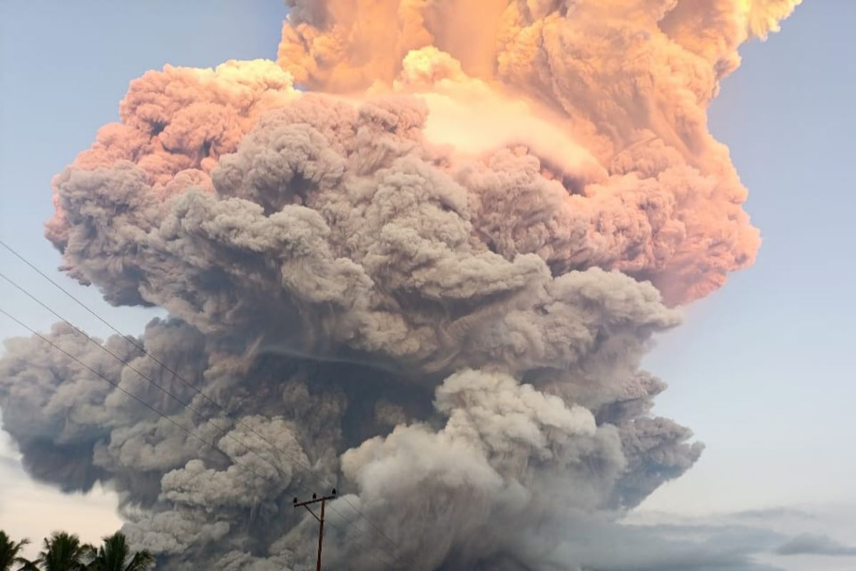 Gunung Lewotobi, Bandara I Gusti Ngurah Rai, gunung lewotobi laki-laki erupsi, Adakah Erupsi Susulan Gunung Lewotobi Laki-laki, Gunung Lewotobi Laki-laki Erupsi: Aktivitas Bandara Ngurah Rai Normal dan Warga Mengungsi, Berapa tinggi kolom abu letusan Gunung Lewotobi Laki-laki?, Berapa Radius Bahaya, Usai Erupsi Gunung Lewotobi Laki-laki?, Bagaimana Kondisi Masyarakat Sekitar?, Apakah Bandara I Gusti Ngurah Rai Bali Tetap Beroperasi?, Adakah Erupsi Susulan Gunung Lewotobi Laki-laki? 