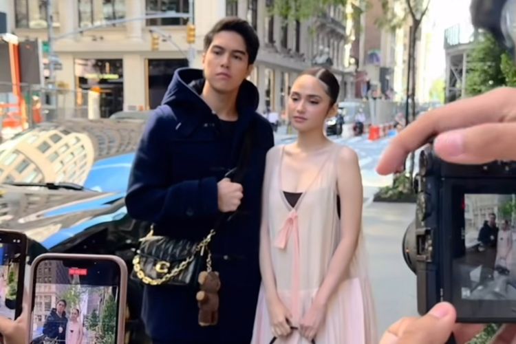 El Rumi Resmi Lamar Syifa Hadju Hari Ini, Intip Perjalanan Cinta Mereka, Awal dijodohkan oleh warganet, Menonton konser Dewa19 bersama, Unggahan foto perdana bersama, Panggilan mesra di Instagram, Diperkenalkan sebagai calon menantu, Lamaran romantis di Swiss