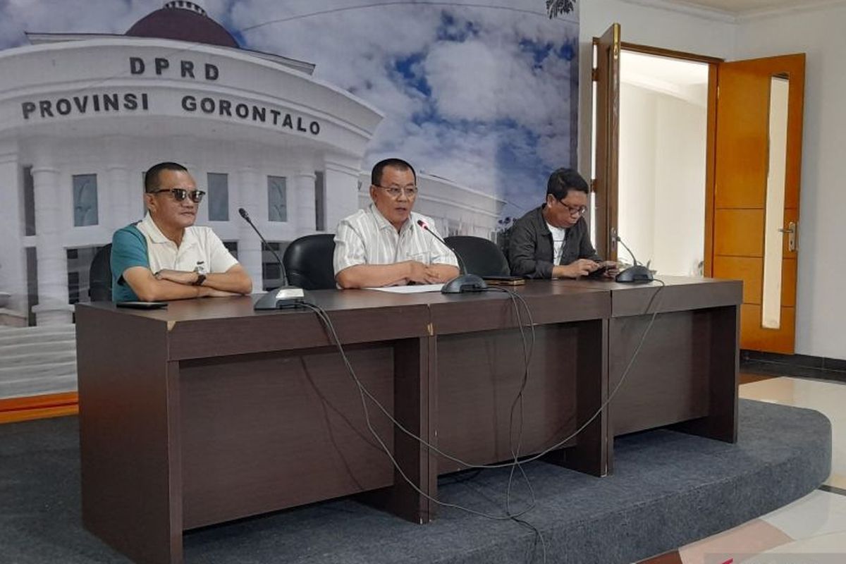 Gorontalo, DPRD Gorontalo, anggota Dprd gorontalo, Wahyudin Moridu, BK DPRD Provinsi Gorontalo, Video Kontroversial Anggota DPRD Gorontalo, BK Minta Maaf ke Publik