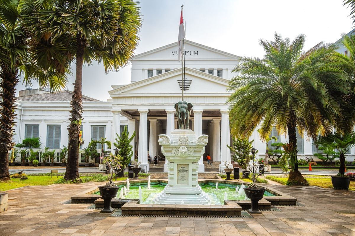 libur lebaran 2025, jam buka museum saat lebaran 2025, jam buka museum nasional saat lebaran 2025, jam buka candi lebaran saat lebaran 2025, jadwal operasional museum saat lebaran 2025, museum yang buka saat lebaran 2025, museum yang tutup saat lebaran 2025, museum yang buka lebaran 2025, Jam Buka 37 Museum dan Cagar Budaya di Indonesia Selama Lebaran 2025