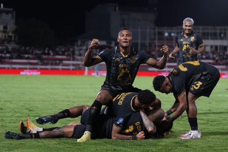 Super League, Arema FC, Malut United, Stadion Kanjuruhan, Yogyakarta, Hendri Susilo, Pemusatan Latihan Yogyakarta Jadi Modal Malut United Sambangi Arema FC